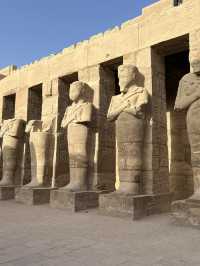 Luxor Travel Guide: Temples, Tombs & Sunrise Balloons