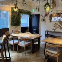 【東京/新宿🇯🇵】珍しい生ハム専門店🐷イベり屋
