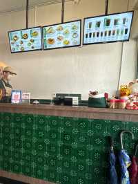 Breakfast at HONGKEE Kopitiam Mee – Worth Waking Up For!