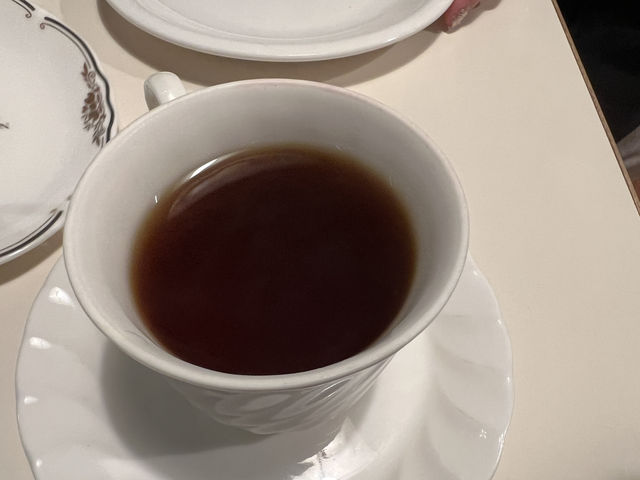 🍡 A Sweet Slice of the Past – Afternoon Tea at Ojima Pan-ten