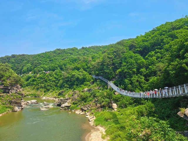 Gangwon Province: A Hidden Gem — The Cheorwon Hantangang Columnar Joint Road! 🇰🇷🚶‍♀️