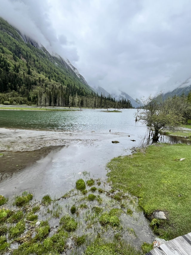 Everything You Need to Know for Visiting Shuangqiaogou at Mount Siguniang