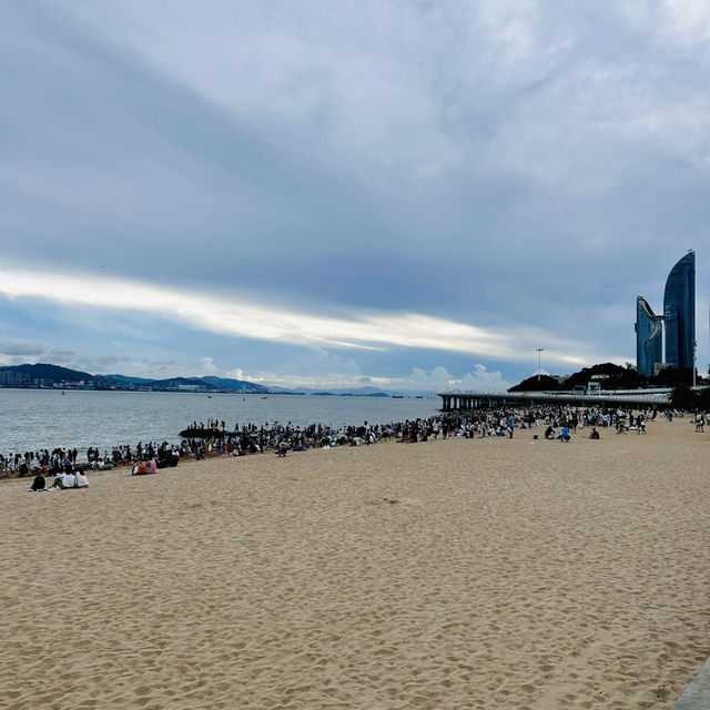 Baicheng Beach: Where Xiamen Uni Students Skip Class (And You Join Them)"** 🏖️🎓