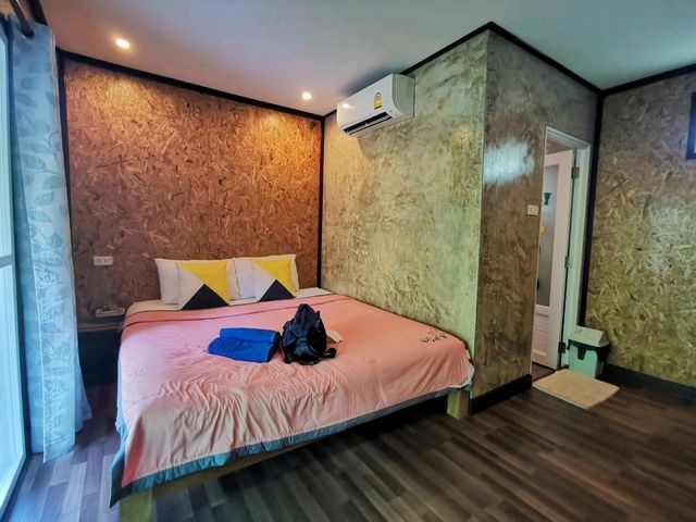 🌴​ ตายายโฮมสเตย์ เกาะกูด 🛖