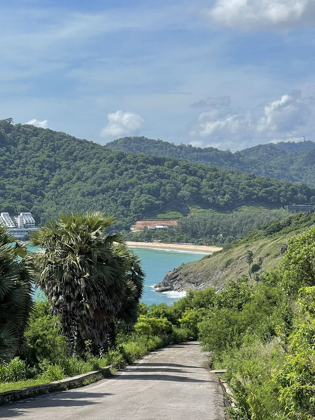 จุดชมวิวแหลมพรหมเทพ 🏝️