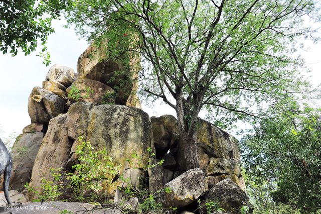 วัดเขารูปช้าง พิจิตร