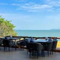 Blue Dragon Cafe and Beach Club 