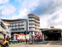 Dameisha seaside getaway and comfy stay at Vienna Hotel Dameisha 