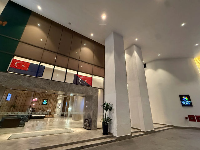 Modern Comfort in the Heart of Johor Bahru: My Stay at Hyatt Place