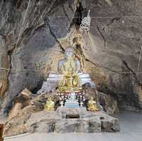 วัดเขาวง (ถ้ำนารายณ์) 