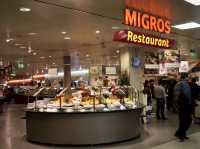 🍽️ Casual Eats in the Heart of Bern – Migros Restaurant at Marktgasse
