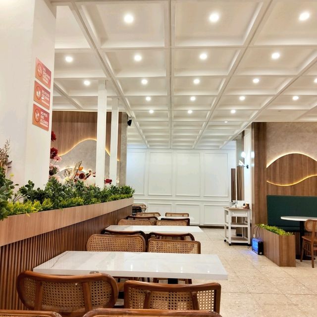 Step into Fos Coffee