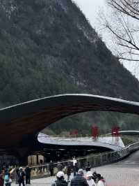 Aqua Terror: Jiuzhaigou’s Liquid Jade Insurgency