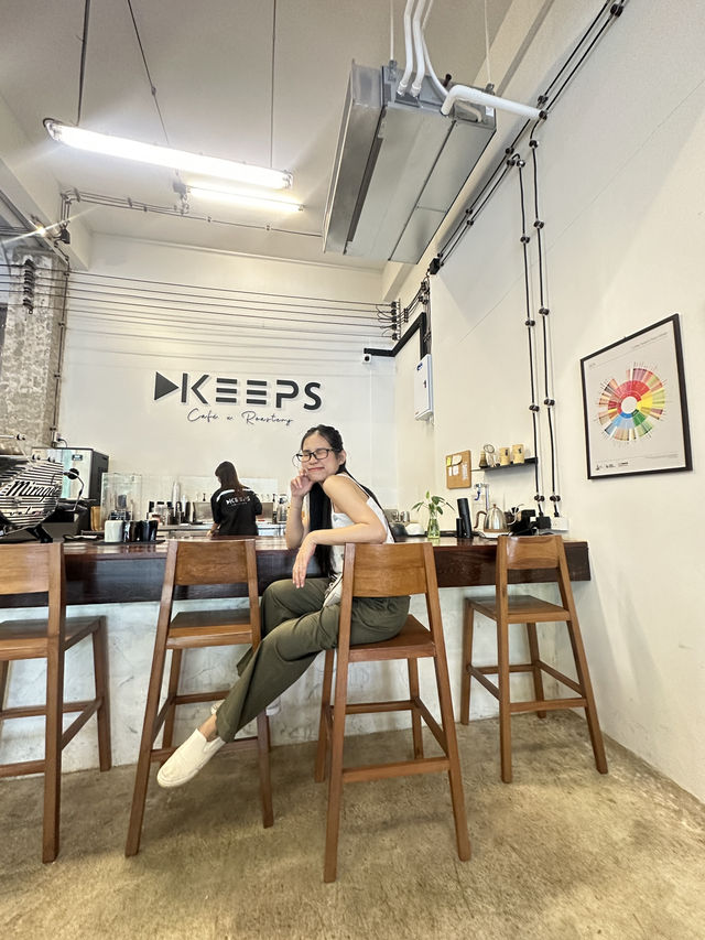 •Keep.cafe Roastery• ร้านกาแฟที่มีโรงคั่วด้วย