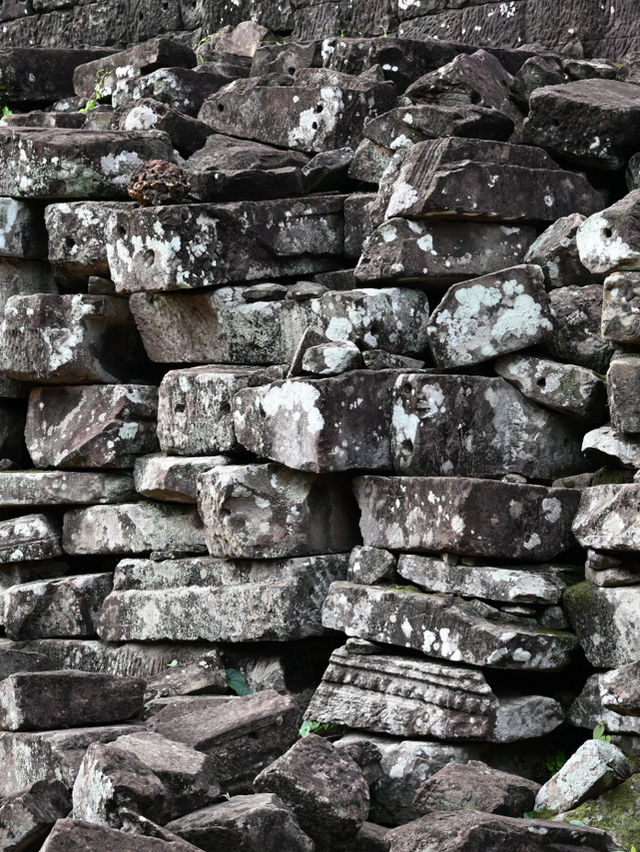 Bayon: 216 Stone Smiles In The Jungle (13th Century)
