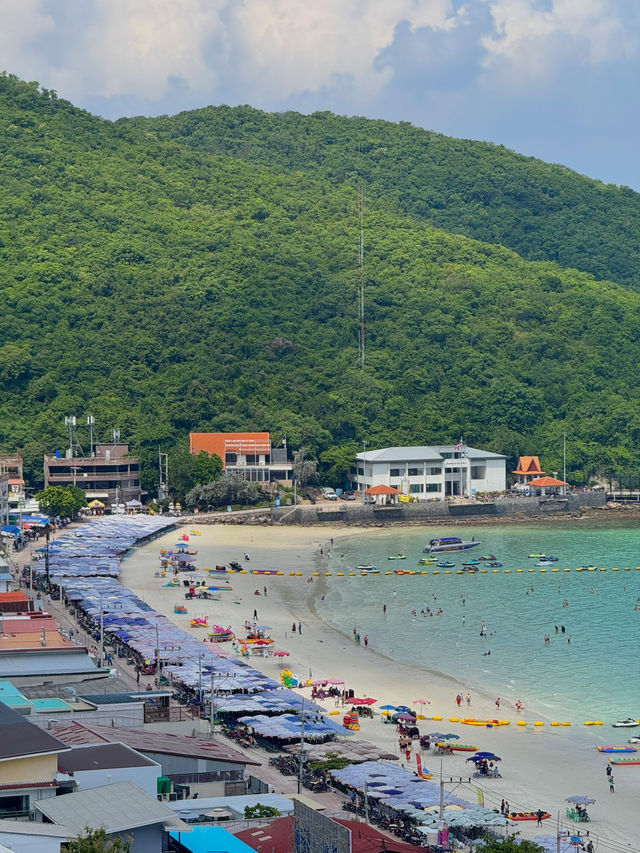 หาดตาแหวน เกาะล้าน 🌊✨