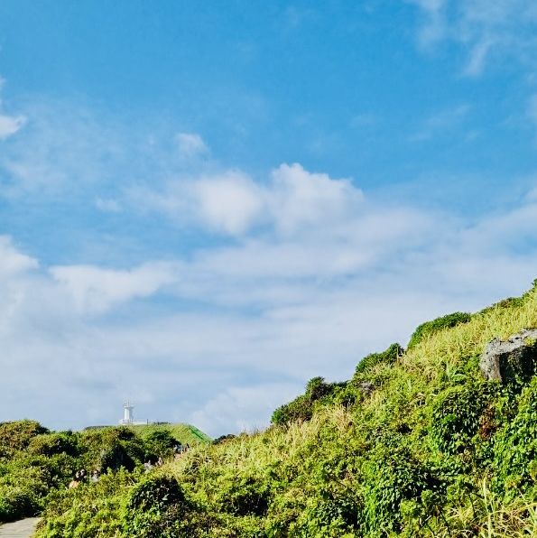 A Quaint Stop Along a Scenic Coastal Drive
