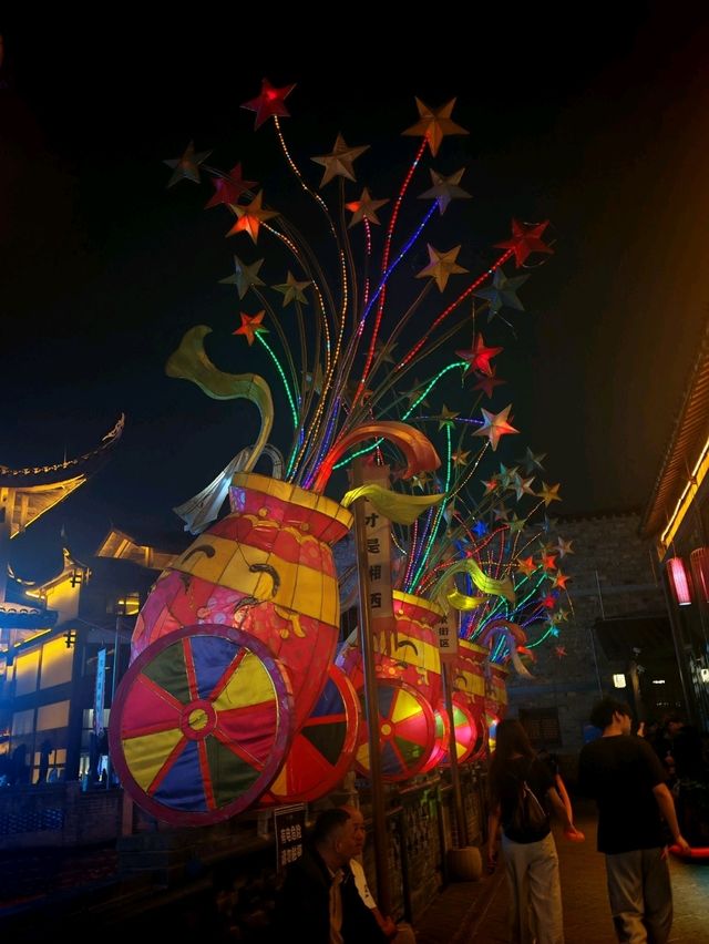 🌟 72 Wonder Tower, Zhangjiajie – A Nighttime Marvel of Tujia Culture