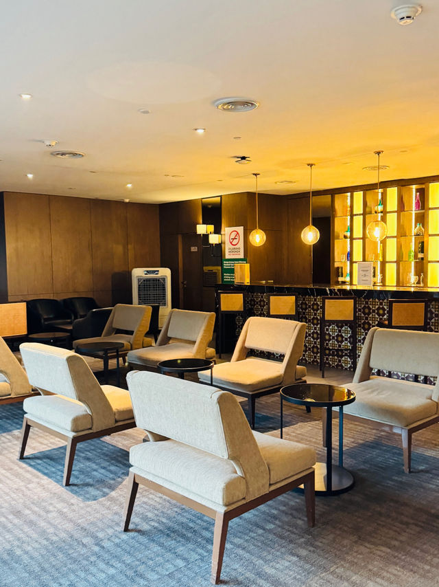 ✈️ Lounge hopping at KLIA