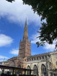 🇬🇧✨ Coventry – เมืองเก่าหัวใจโมเดิร์น