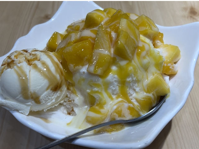 中山駅そばにあるマンゴーかき氷🍧 21街冰棧 中山駅そばにあるマンゴーかき氷🍧 21街冰棧