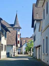 Charming Old Town near Rhein Falls!