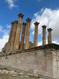 Exploring the Ancient Splendor of Jerash