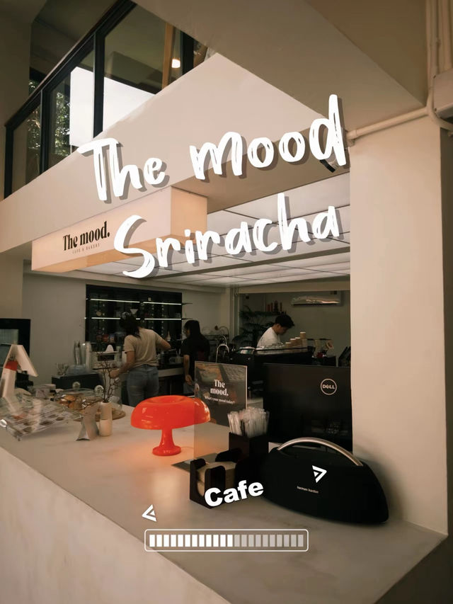คาเฟ่มินิมอลเปิดใหม่ย่านศรีราชา