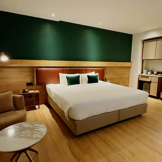 Design That Breathes, Comfort That Lingers