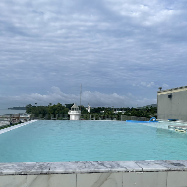 แนะนำโรงแรมที่ภูเก็ตวิวทะเล ⛴️