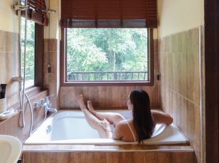 🌳🌧️ 메캄퐁의 차이야폰 홈스테이에서 마음을 치유하세요…
