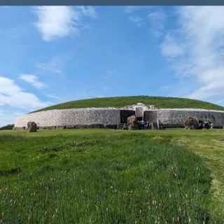 Newgrange – Ancient Light & Passage of Time