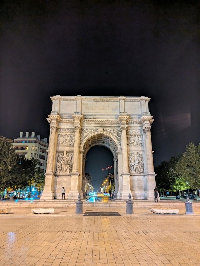 南仏のハブ都市、マルセイユ 南仏のハブ都市、マルセイユ