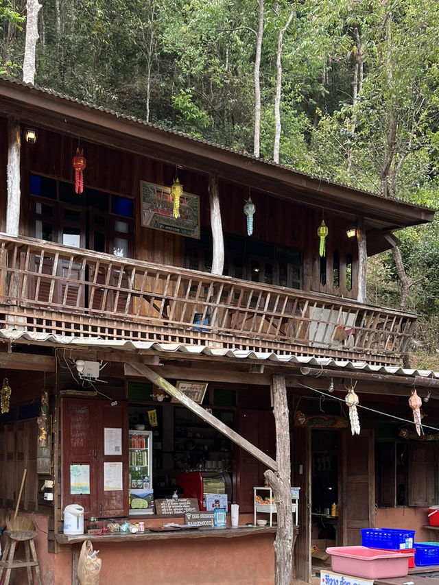 สัมผัสความสงบที่ บ้านอิงดอย แม่กำปอง เชียงใหม่ 🍃⛰️