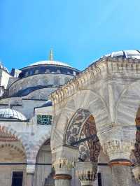 A Lovely Stop in the Heart of Istanbul - The Blue Mosque 🕌