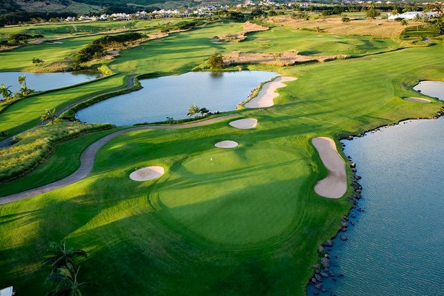 Le Chateau Golf Course of Mauritius -Always a pleasure to come to the Castle and Telfair! 