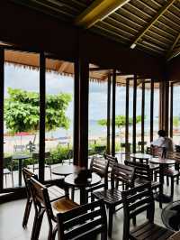 🌊 Coffee by the Waves – Highlands at Bai Sao Beach
