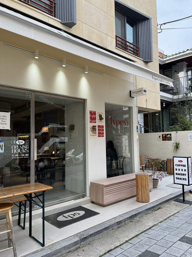 서울숲 거리에서 본 예쁜 카페들🪻