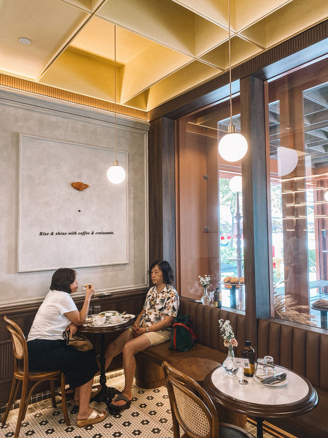 Croissant Dreams Come True at Doña Bakehouse 🥐