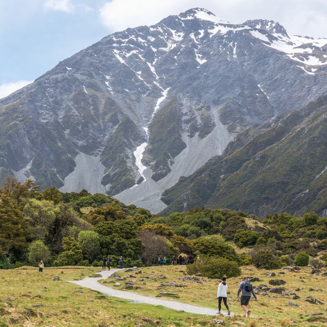 「氷河を眺めながら、大自然の心臓部へ。」 「氷河を眺めながら、大自然の心臓部へ。」