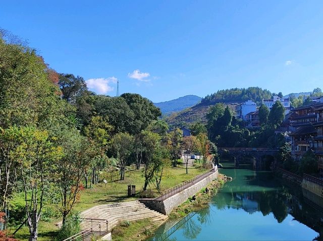 芙蓉鎮:淡粧艶沫兩相宜! 芙蓉鎮:淡粧艶沫兩相宜!