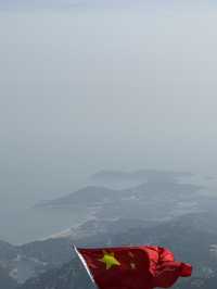 Above the clouds - Beat the crowd, embrace the view!!