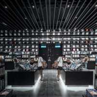 Tsutaya Books 📚 Bukit Jalil 🇲🇾 At Pavilion
