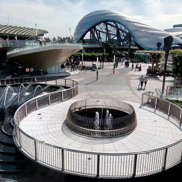Shanghai Disneyland Park for the Fun and Adventure 