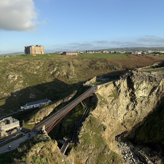 “Romance and Legend: A Breathtaking Escape to Tintagel Castle”