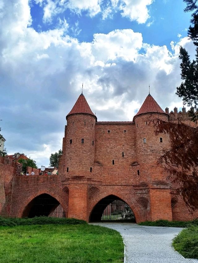 Warsaw: A City Rebuilt with Soul and Style