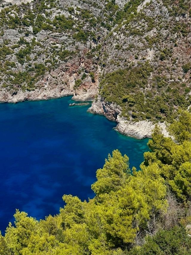  🌊 Zakynthos: A Jewel of the Ionian with Turquoise Seas and Natural Wonders 🇬🇷✨
