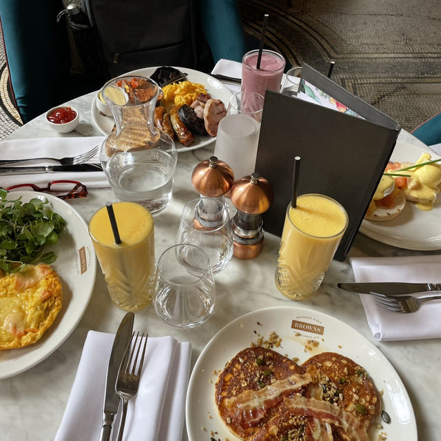 Manchester🇬🇧Brunch Bliss at Browns Manchester🥞🍳