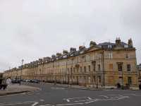 A walk starting at the railway station in Bath 