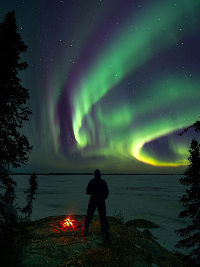 🌌 Chasing the Northern Lights — A Night Under the Whispering Sky